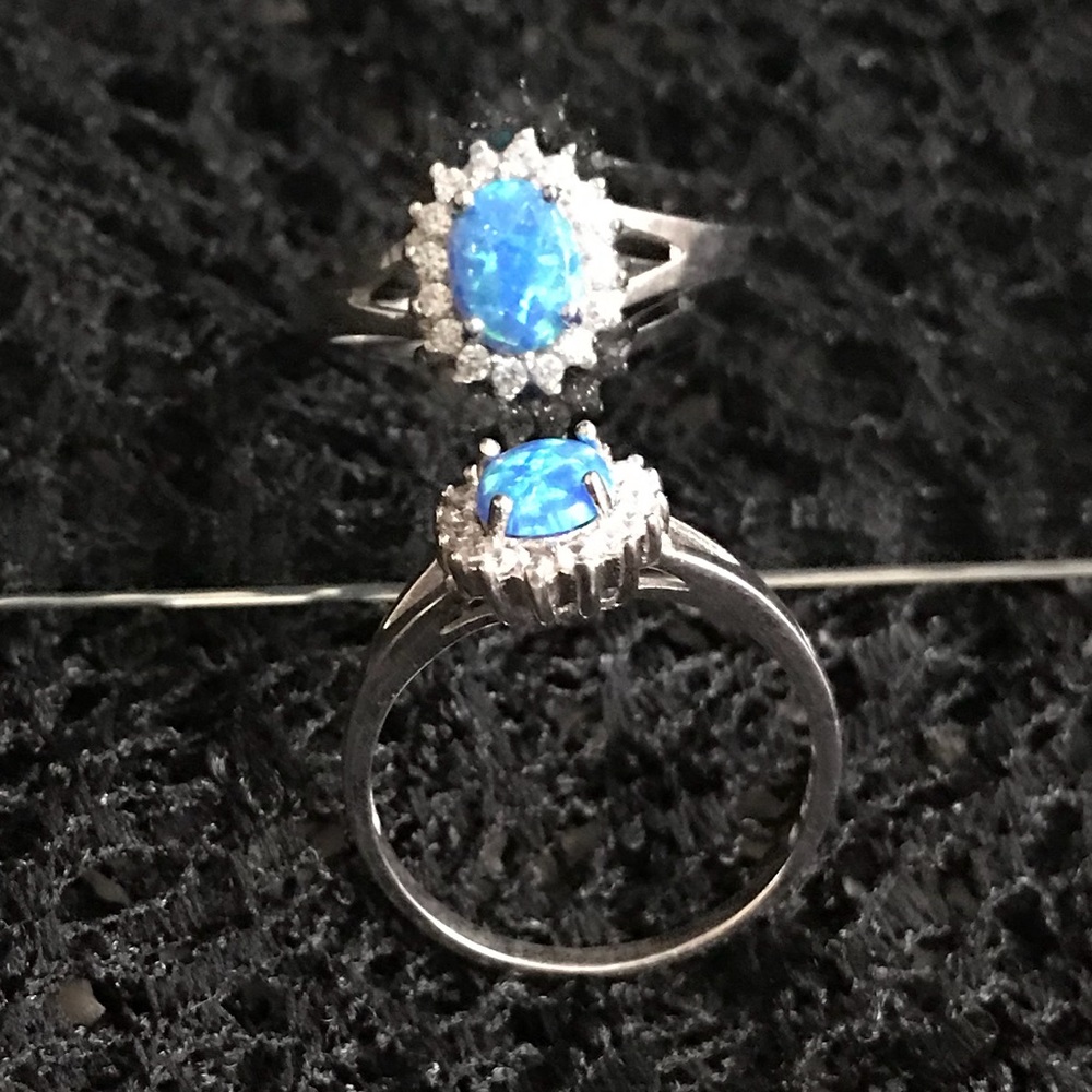 🆕Opal 925 Sterling Silver ring
